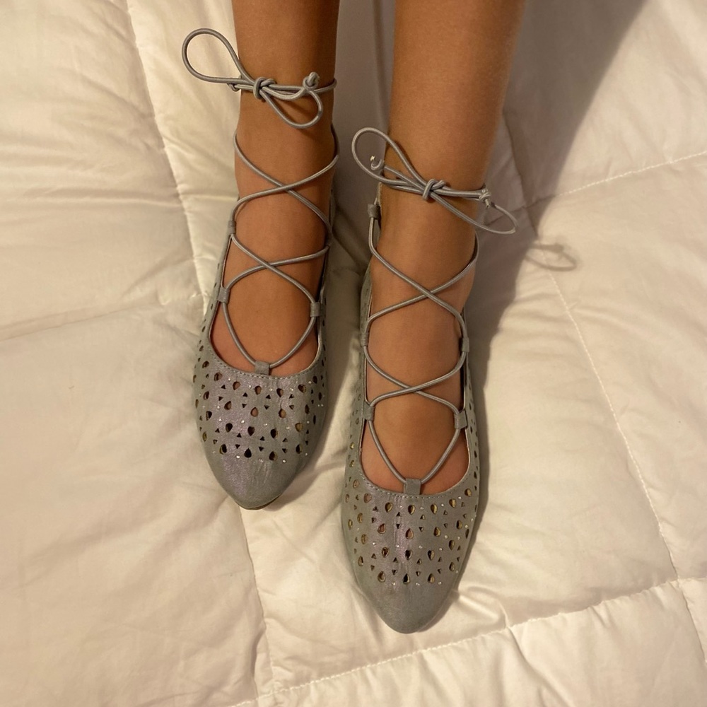 Girls justice shoes